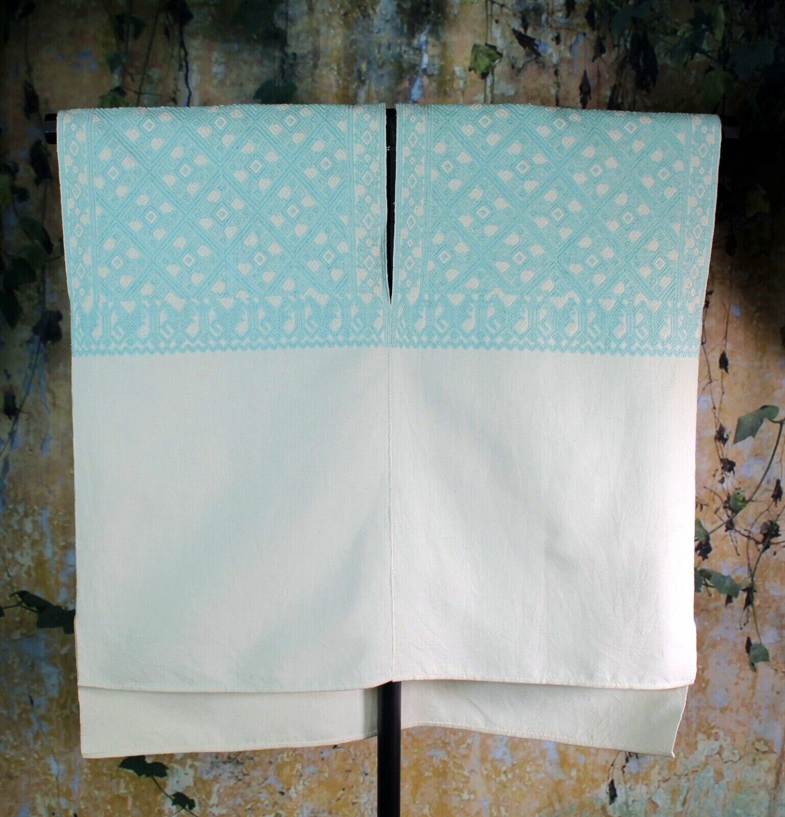 M/L Huipil Aqua & Cream Handwoven Backstrap Loom Mayan Larrainzar Chiapas Mexico