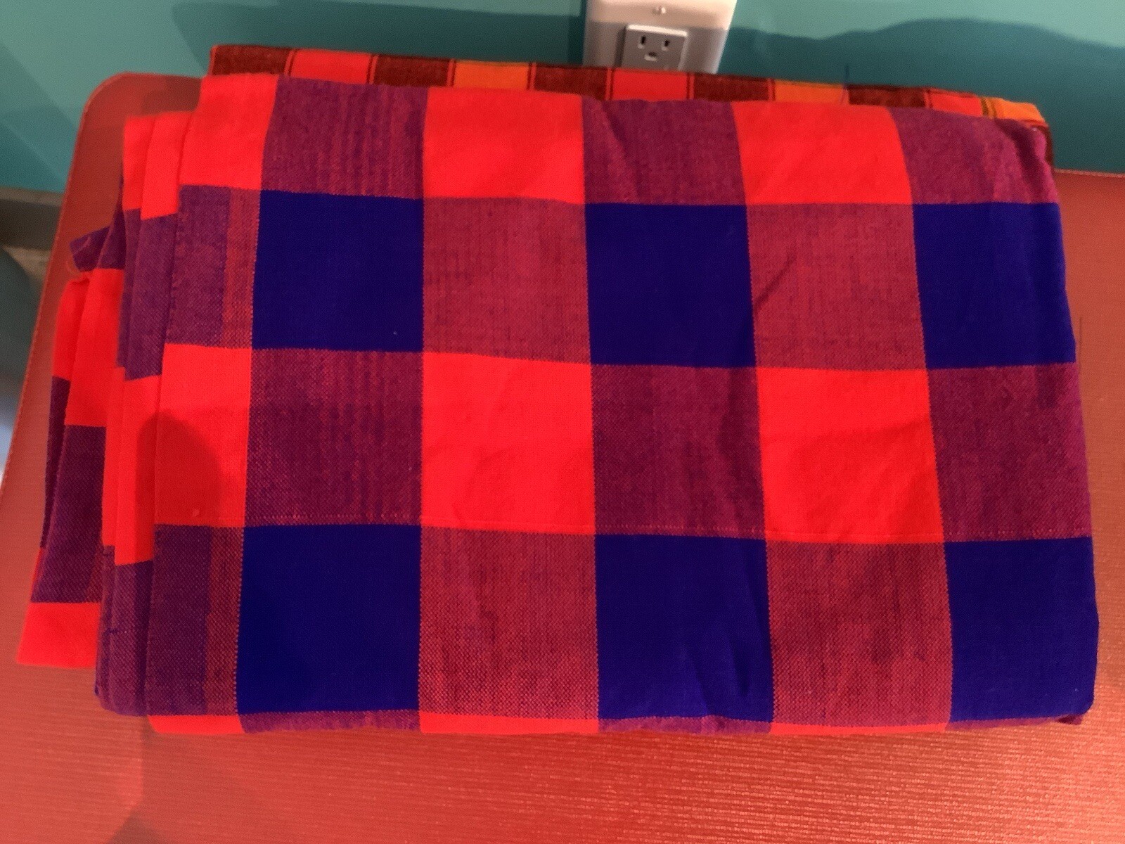 Africa Maasai Tribal Shuka Throw Blanket Wrap Bedspread Red. Black Green Kenya