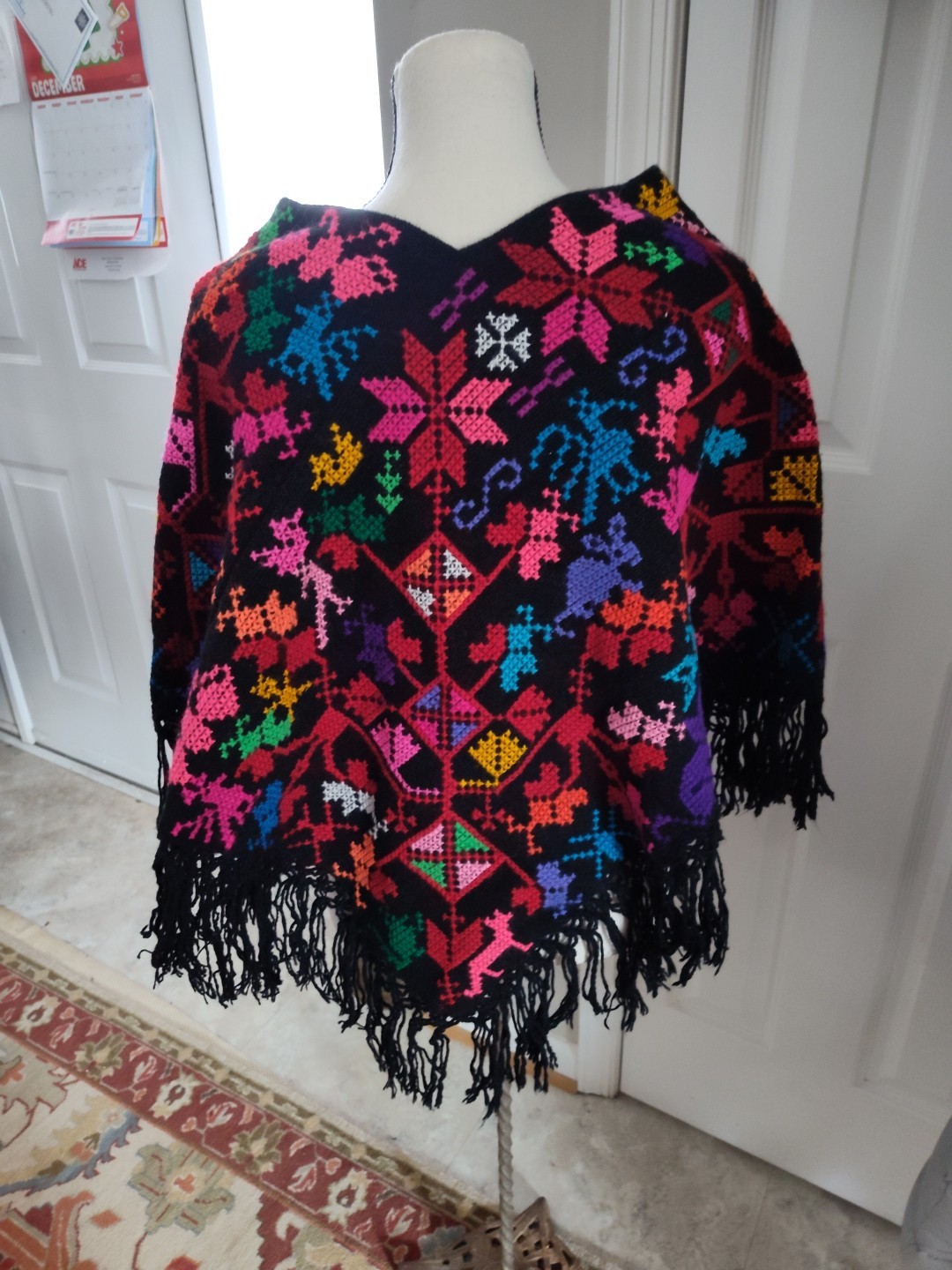 NWT Mexican Poncho Punto de Cruz Crosstitch Embroidered Chiapas Cat Birds Floral