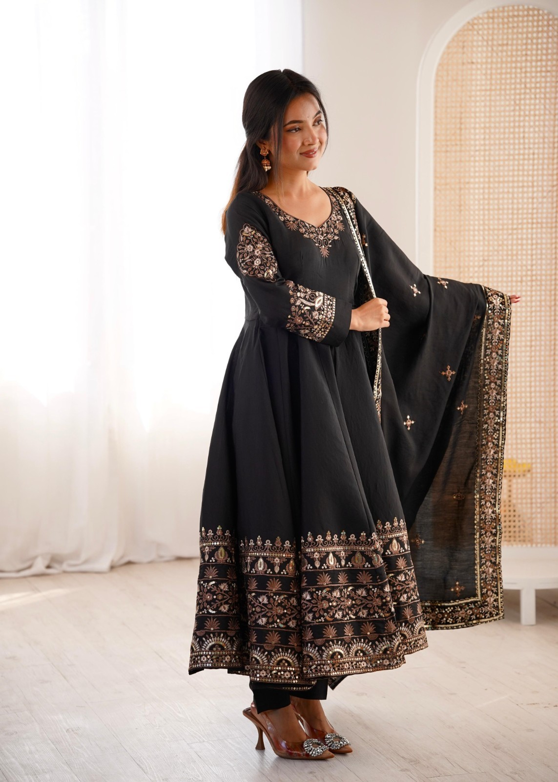 Readymade Women Bridal Roman Silk Black Gown Dupatta Wedding Wear Wedding Party