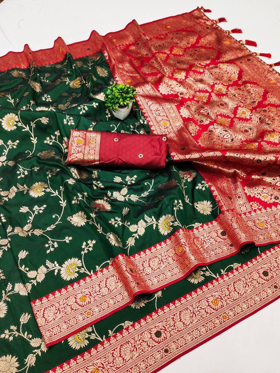 Un-Stitched Blouse Saree Designer Fancy Party Indian Wedding Party Wear Saree