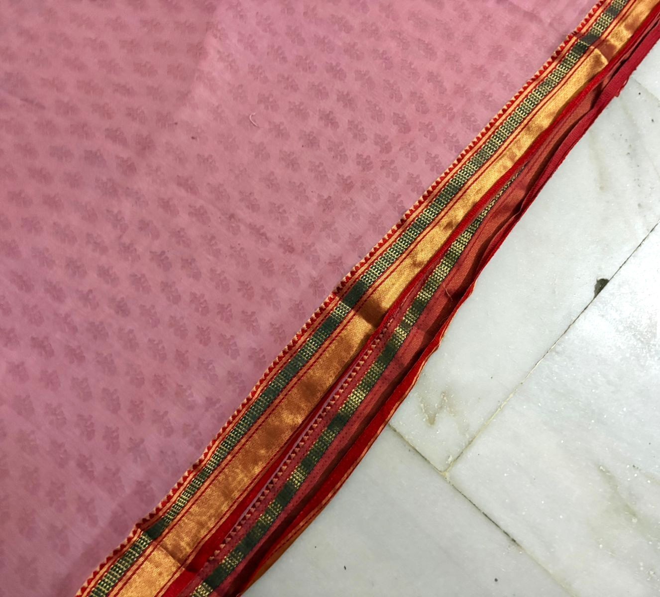 Indian Vintage Saree Women Wrap Dress Used Printed Recycled Fabric Pink Sari 5YD