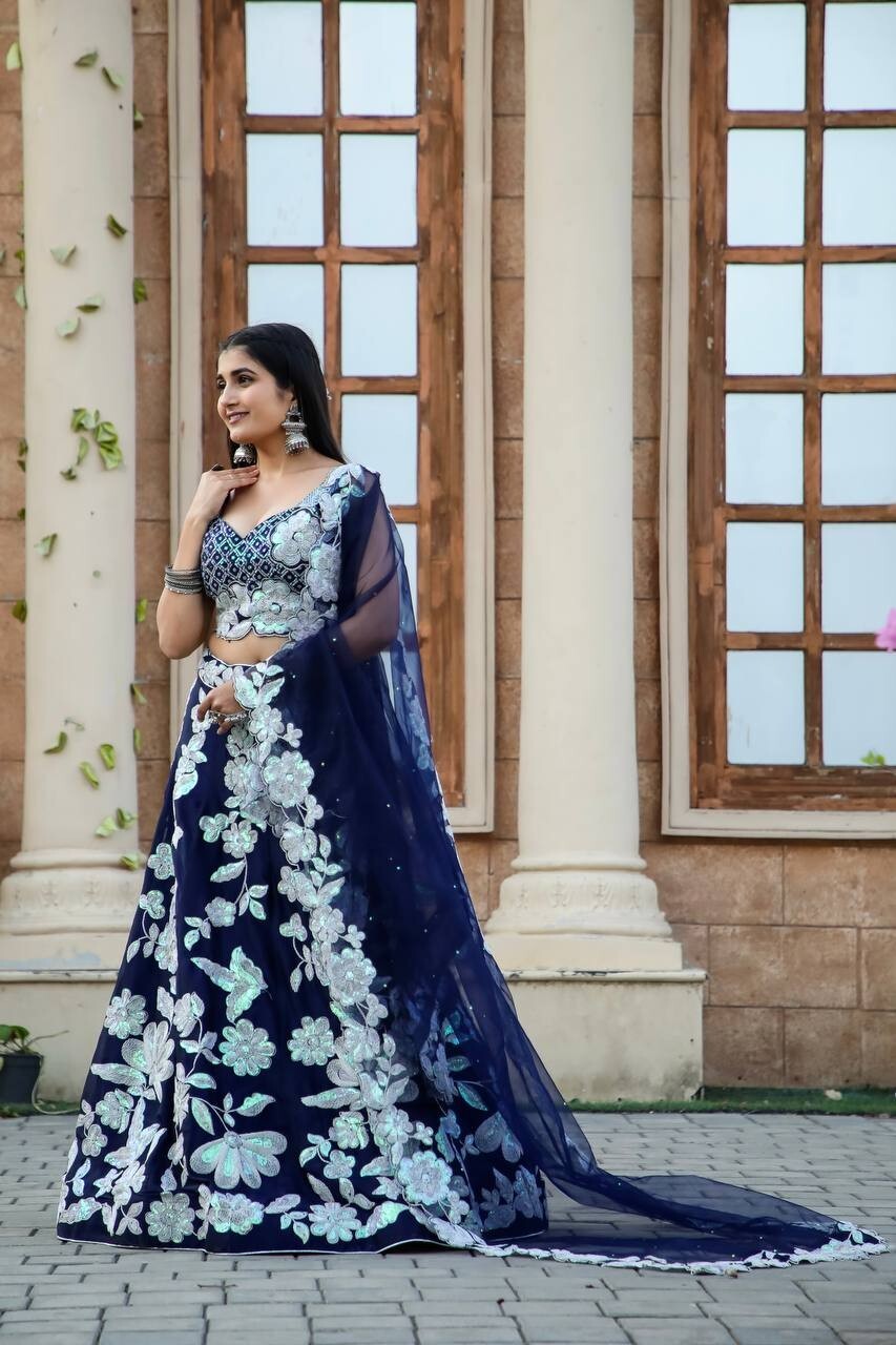 ATTRACTIVE KASTURI SILK LEHENGA CHOLI WITH DUPATTA FOR WOMEN RECEPTION WEAR