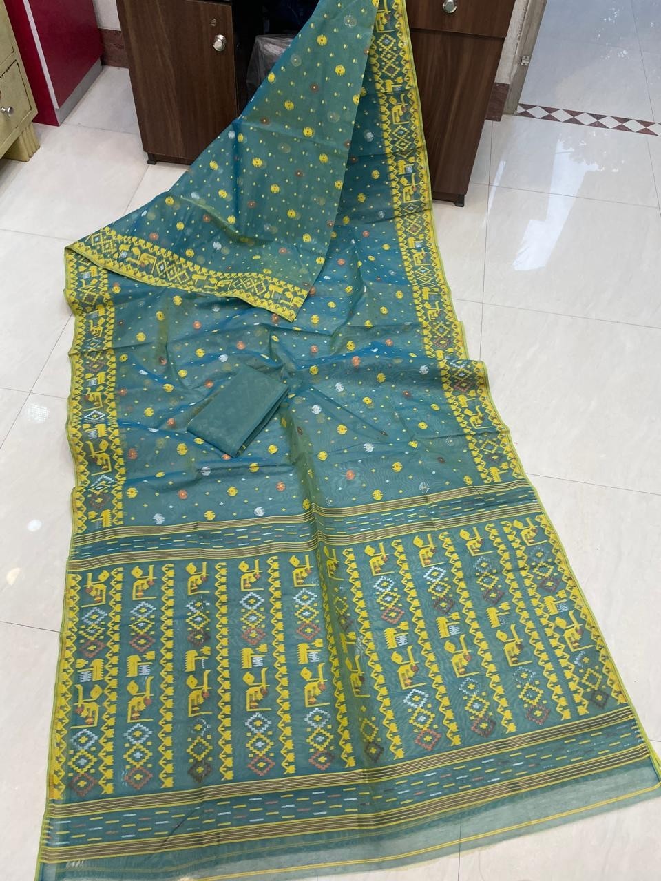 Premium Quality Hand made Dhakai Jamdani Saree Allover Work Women Saree Blouse