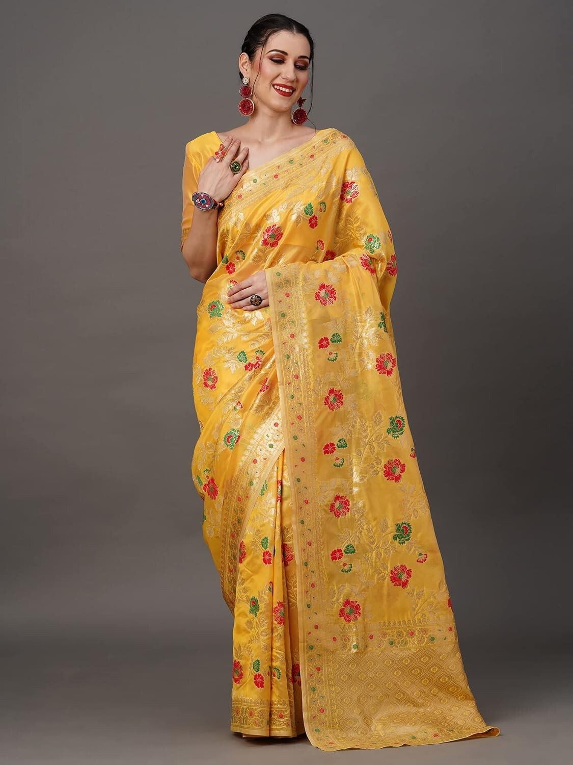 Women’s Woven Design Zari Work Banarasi Silk Saree With Unstitched Blouse Piece