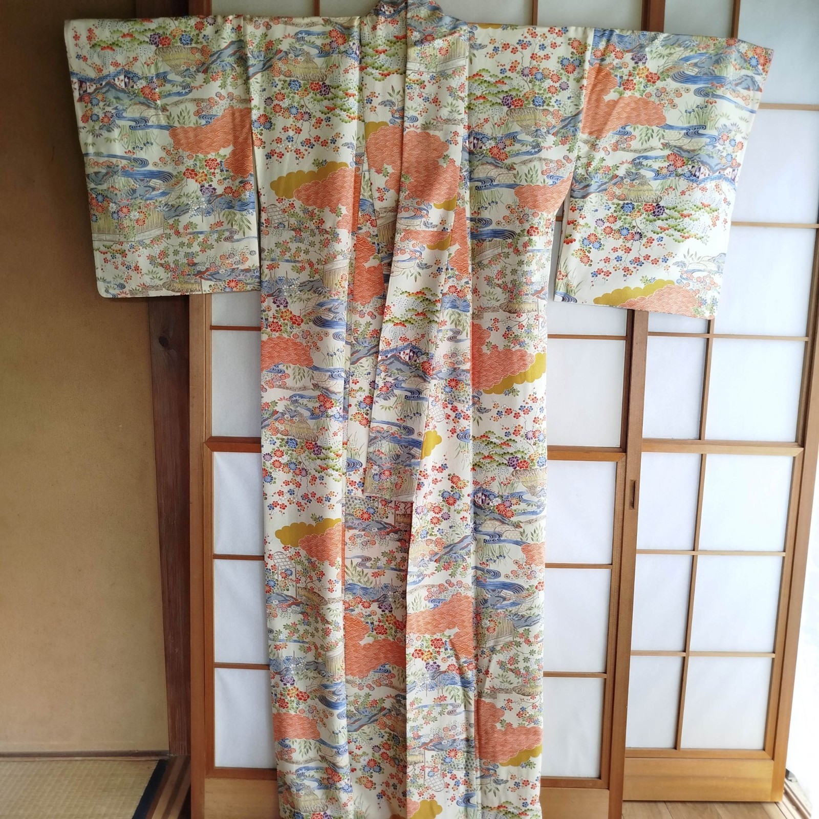 Vintage Silk Komon Kimono Cream Chirimen Stream Floral Seigaiha Pattern Japan