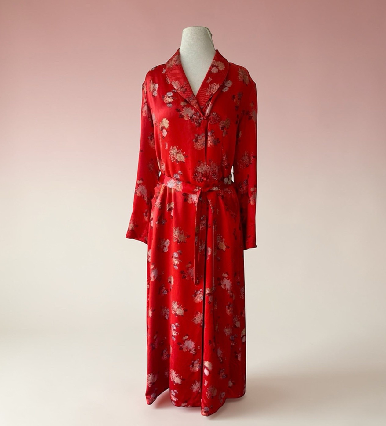 Vtg 50s Red Floral Satin Brocade Oriental Kimono Robe PEONY Sz 34 **As Is