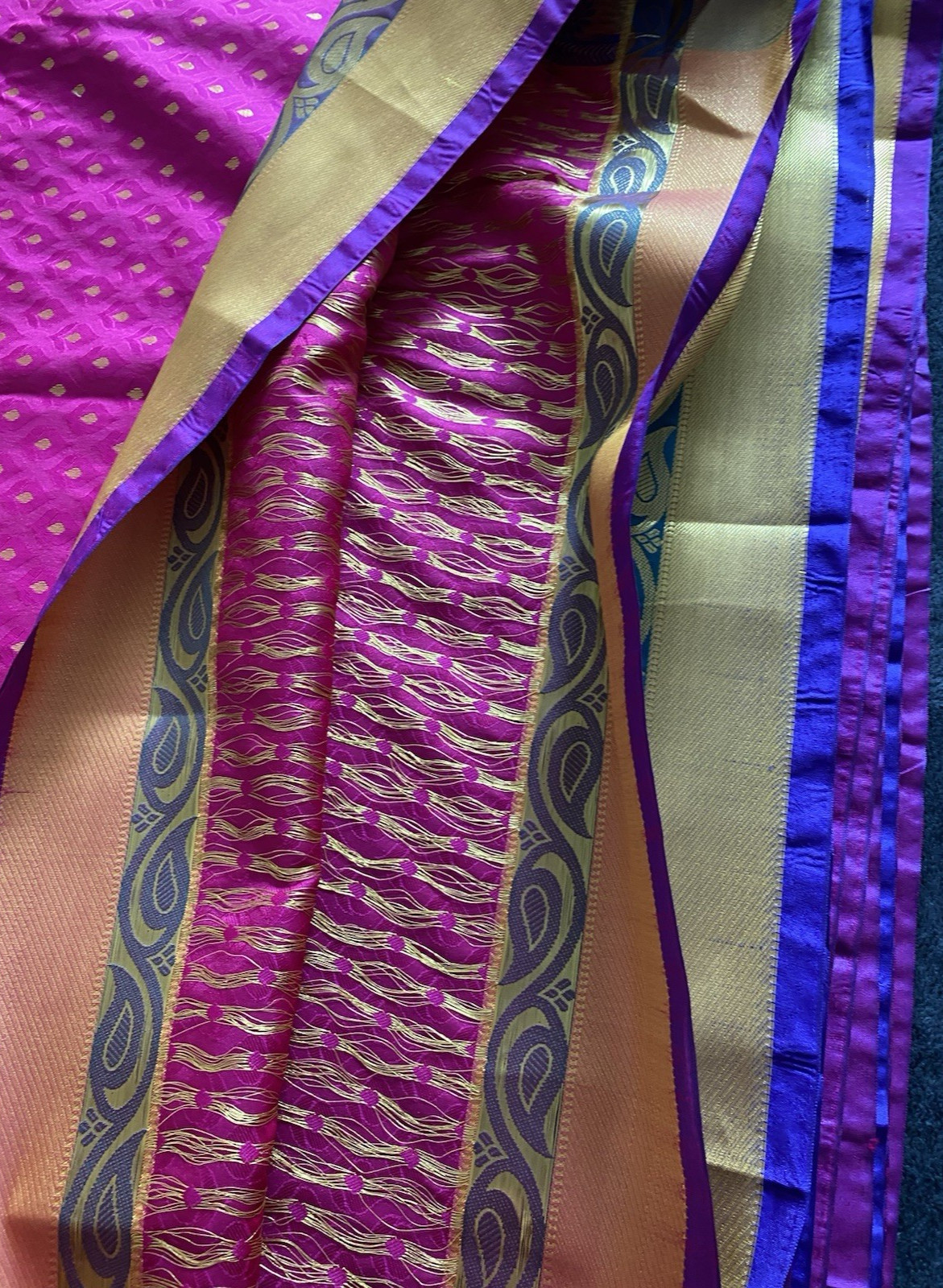 Indian Saree Fuchsia Royal Blue Gold Brocade Pattern Traditional Wear 252×44.5”