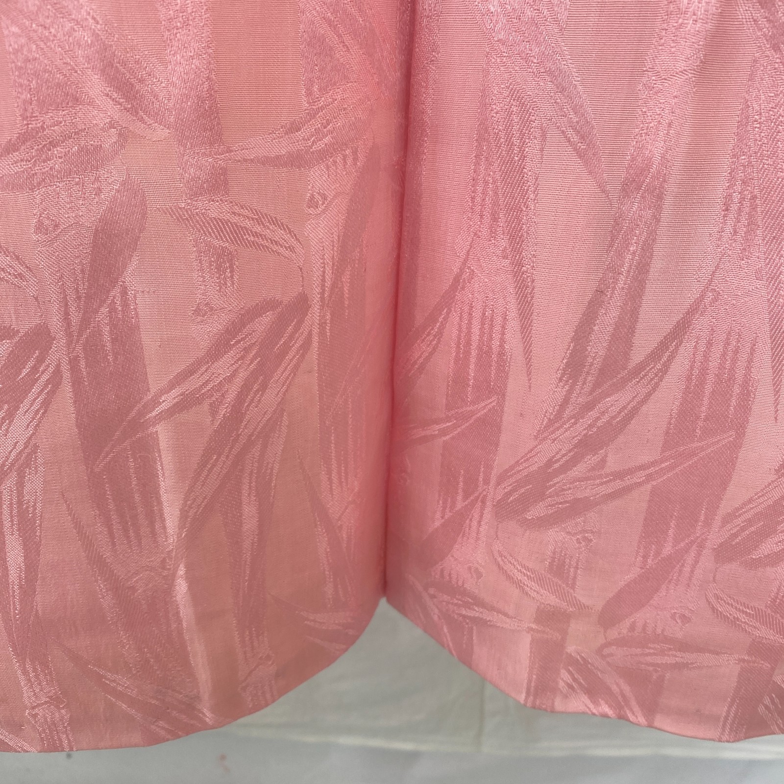 Japanese Vintage Kimono Polyester Pink No Lining Traditional Length 48 in