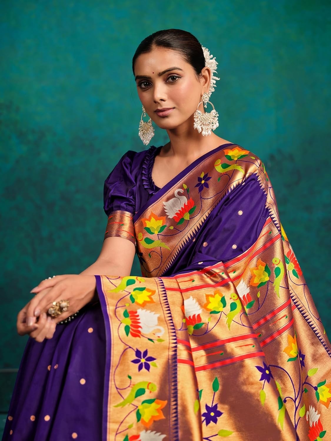 Women’s Pure Silk Paithani Woven Saree With Blouse Piece