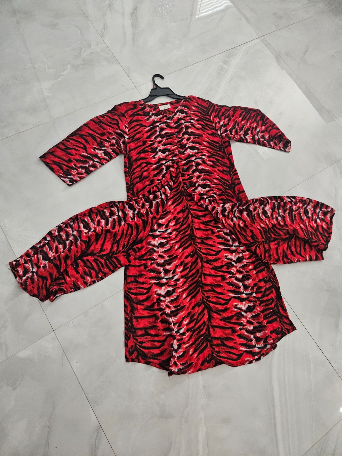 Aquila’s Specially Designed Cotton Maxi Kimono Cover-Up | Button Front | Size M