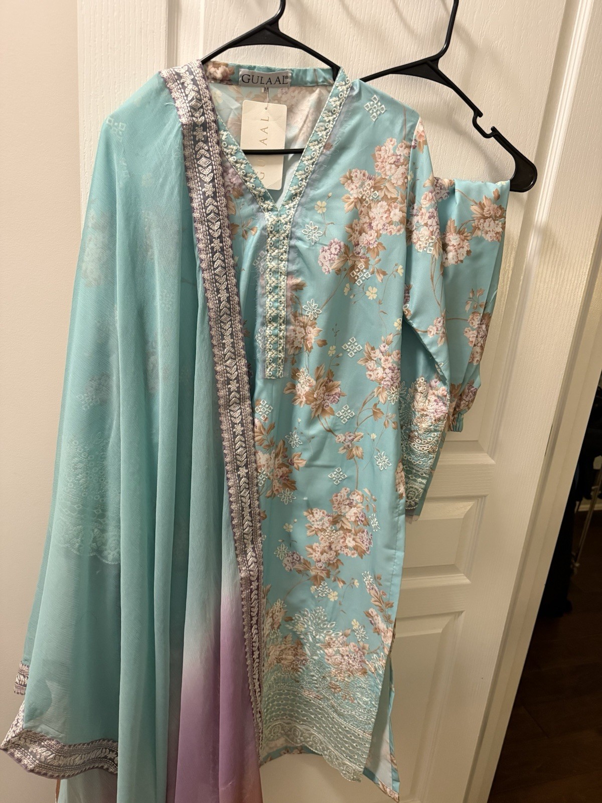 Pakistani Indian Shalwar Kameez Women Girls Size Medium 3 Pc Eid Ramadan