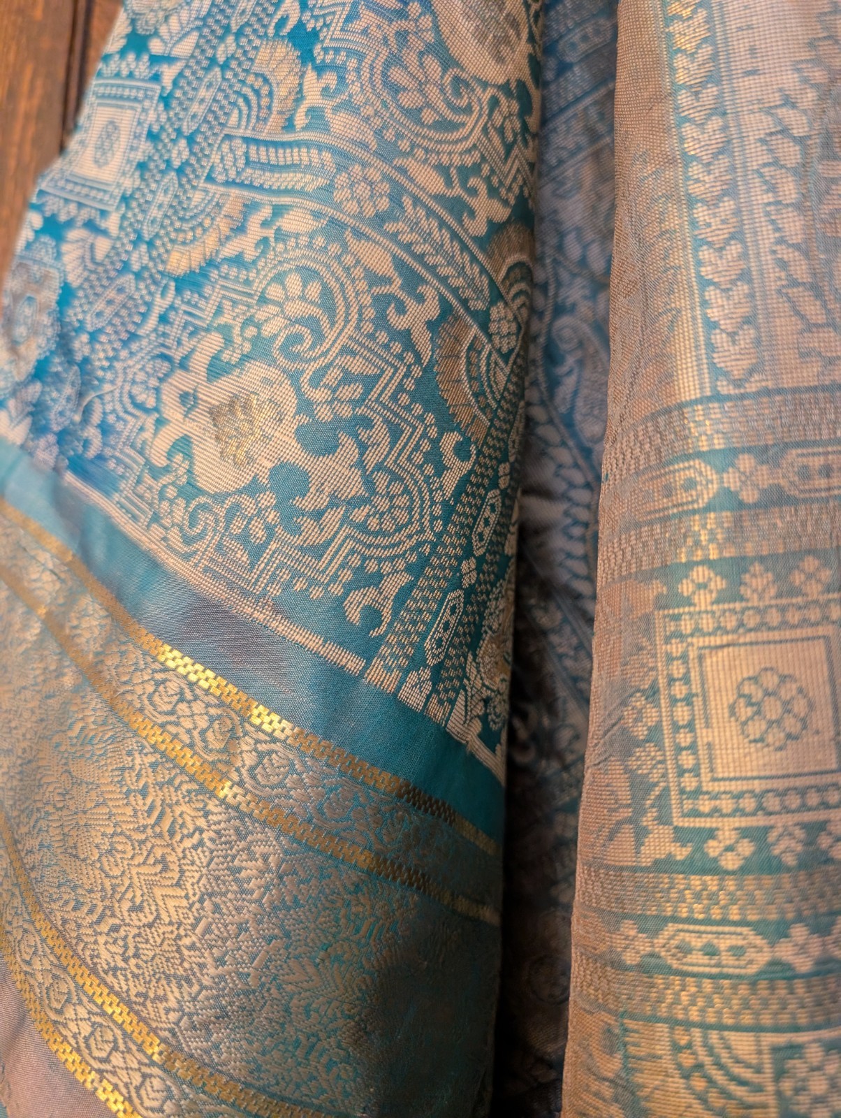 VTG Teal Blue Silk Saree with Intricate Zari Pallu 206″ x 43″ Traditional