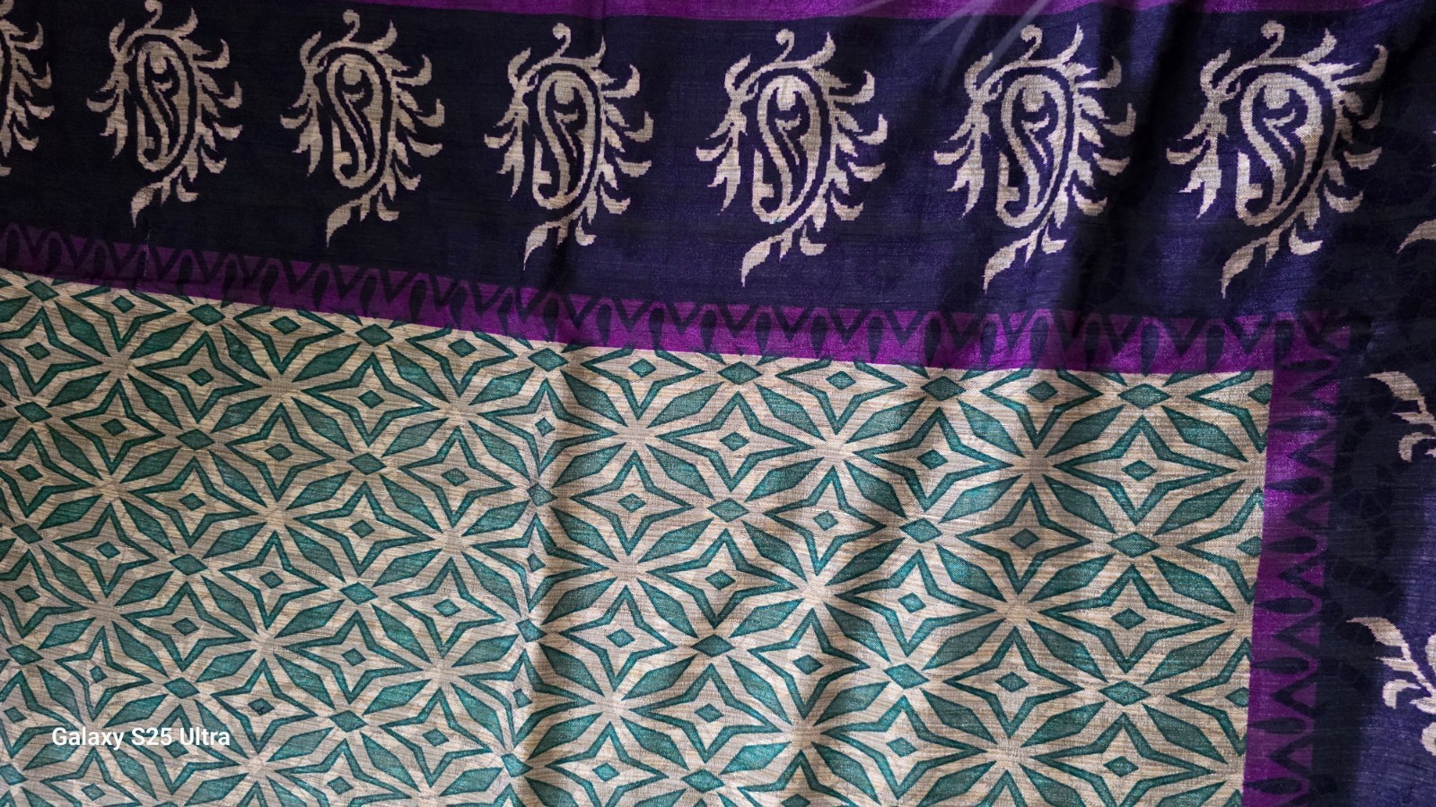 Elegant Purple Crepe Silk Saree Green Gold Zari Border & Unstitched Blouse Piece