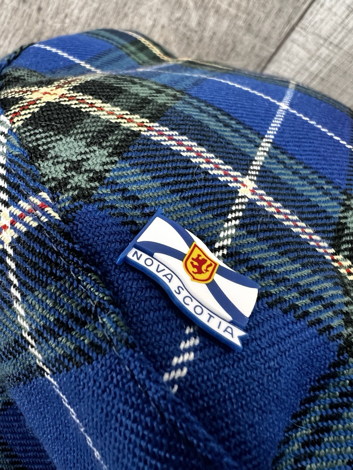 VINTAGE AUTHENTIC NOVA SCOTIA TARTAN TAM Beret Wool Blend EUC