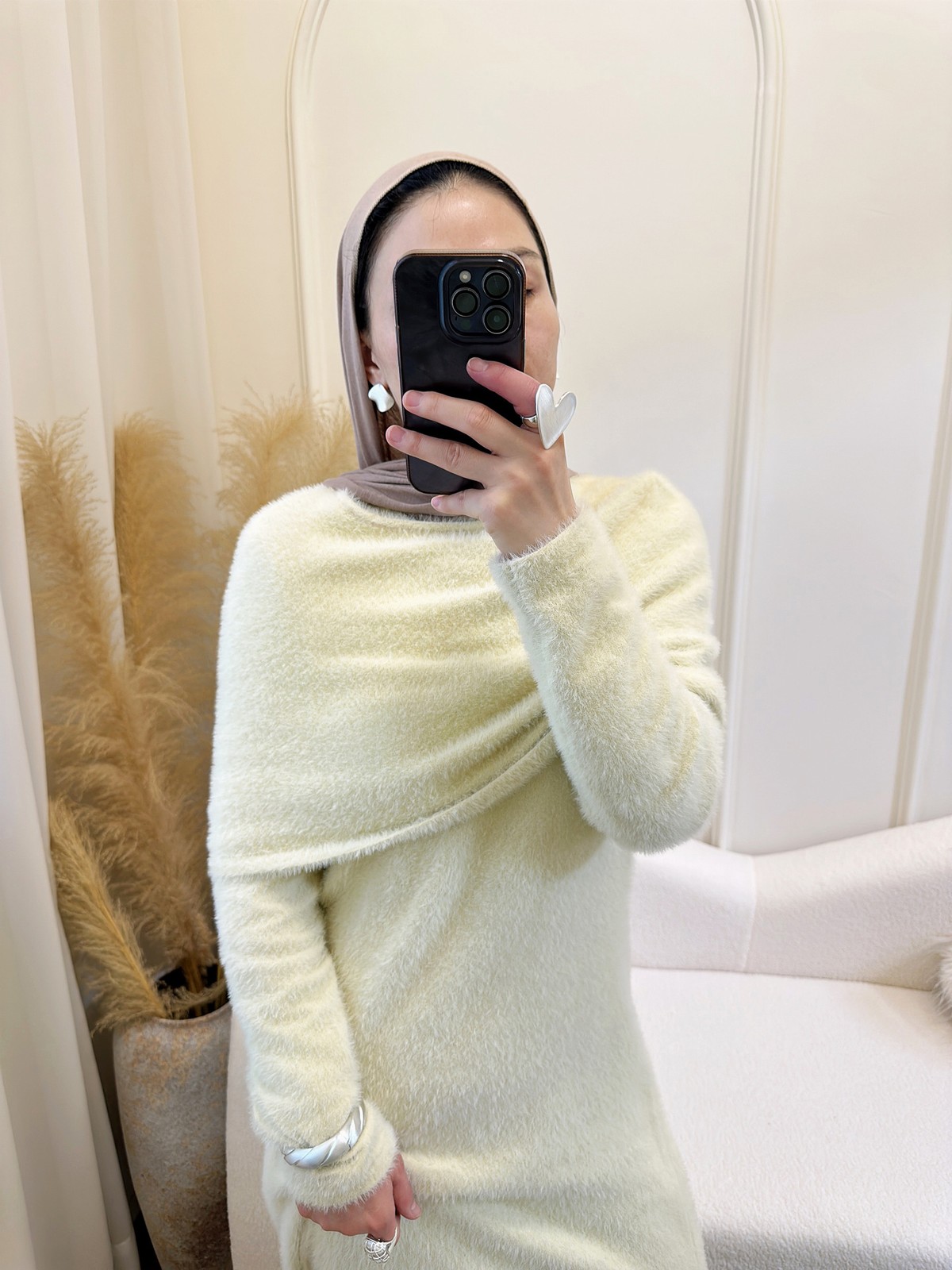 Regular Fit Soft Women Abaya With Belt Fashion Solid Color Sweater Wrap Kaftan