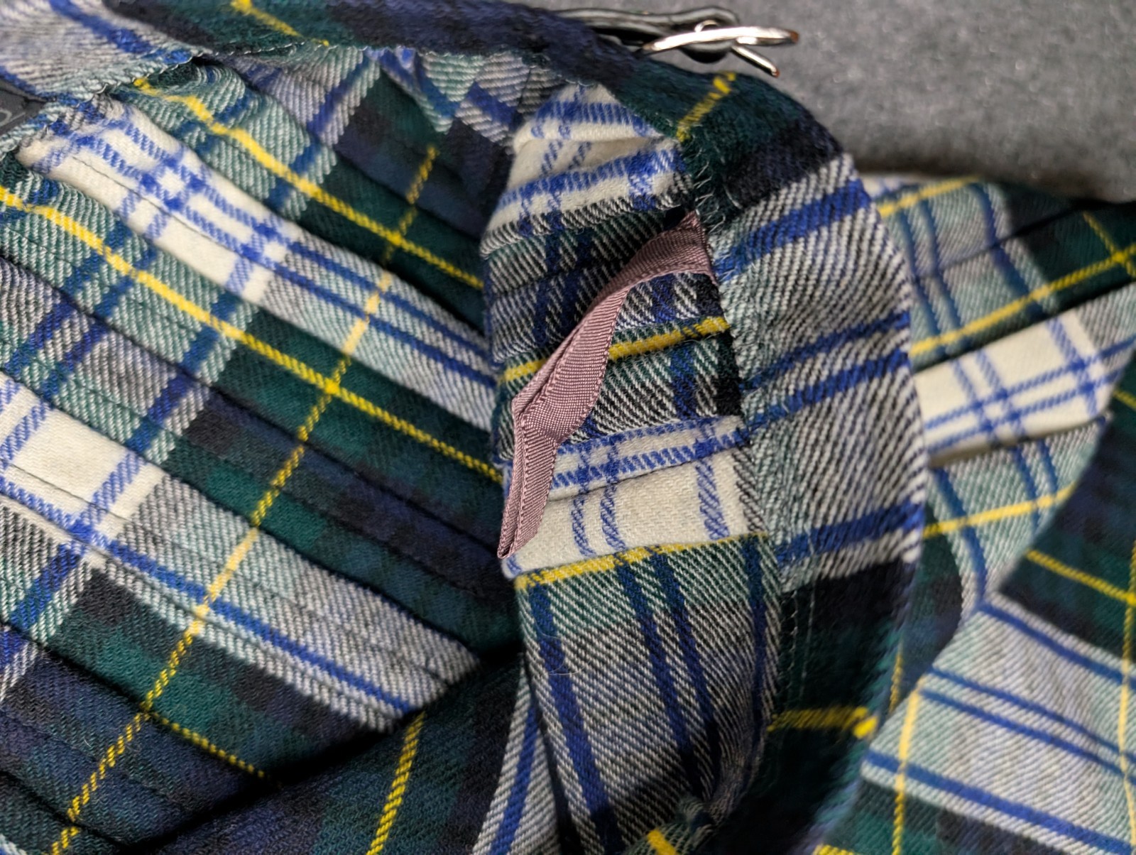 Pure New Wool Kilt Skirt Women’s 10 GreenTartan Scotland Knitwear Plaid VTG