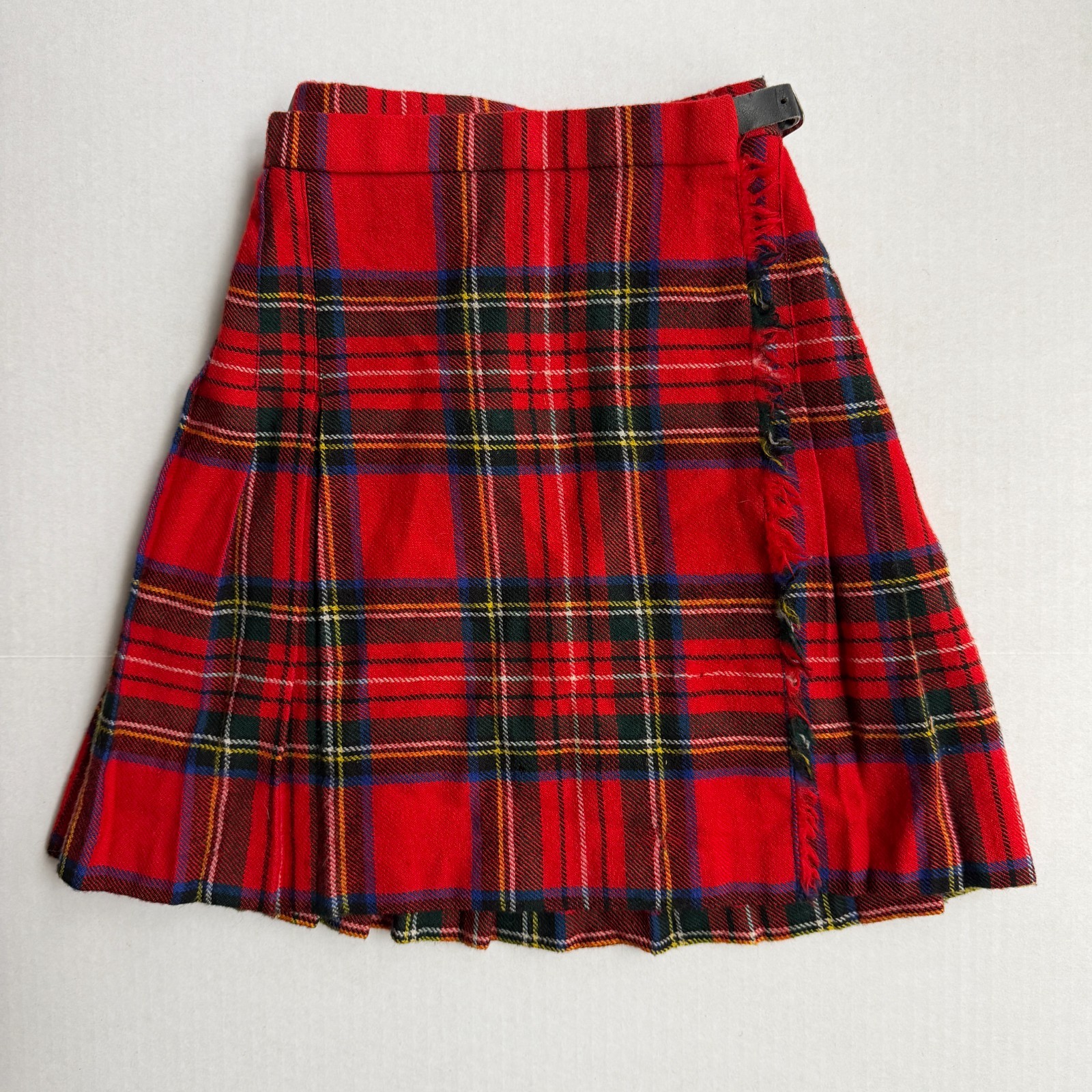 Royal Stewart Tartan Kilt 8 Wool Vtg Highland Home Industries Made In Scotland