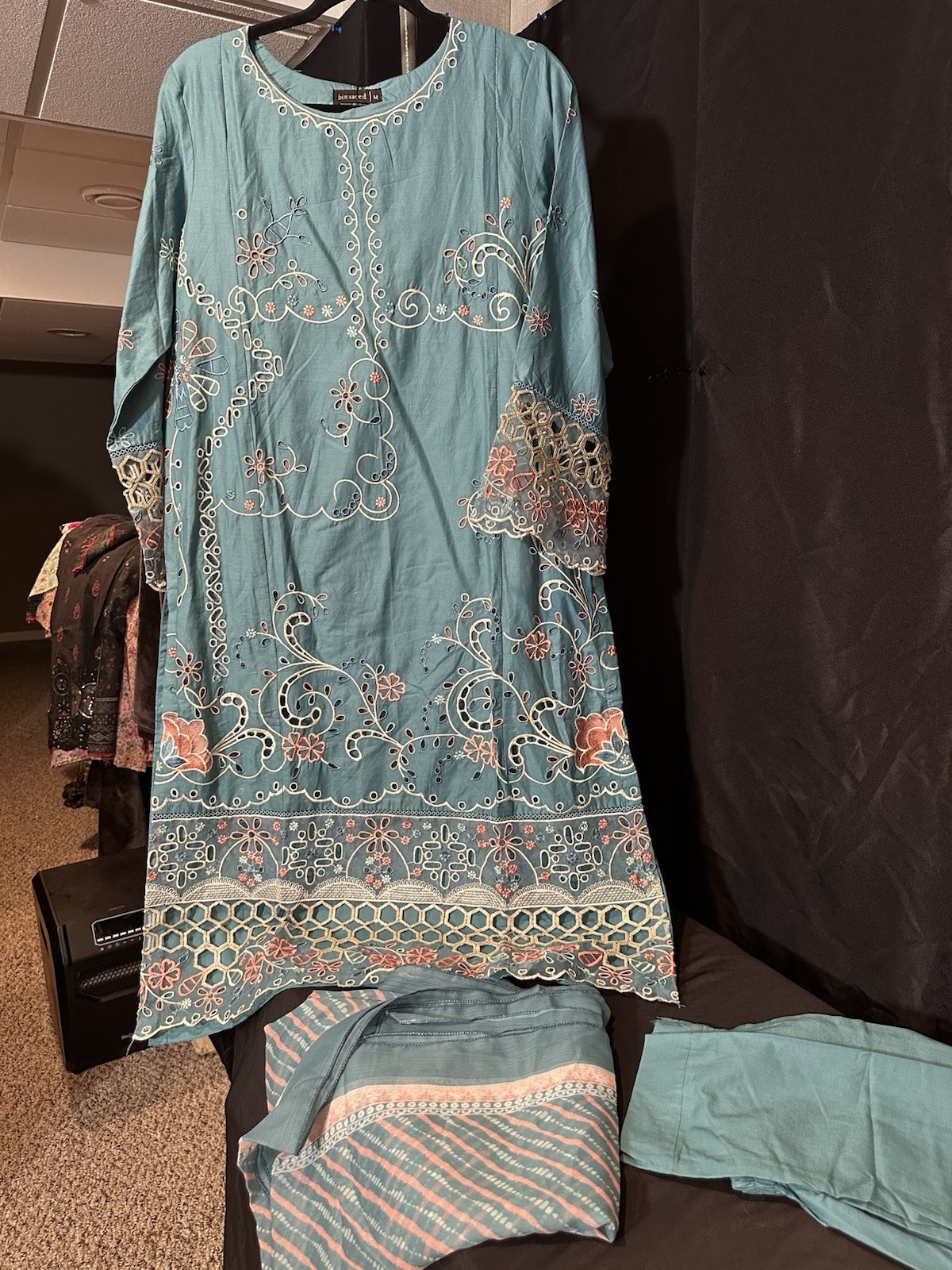 Bin Saeed Beautiful Cutwork Emb 2 Pc Suit-Chiffon Dupatta-M & L- $44 ‼️ Sale