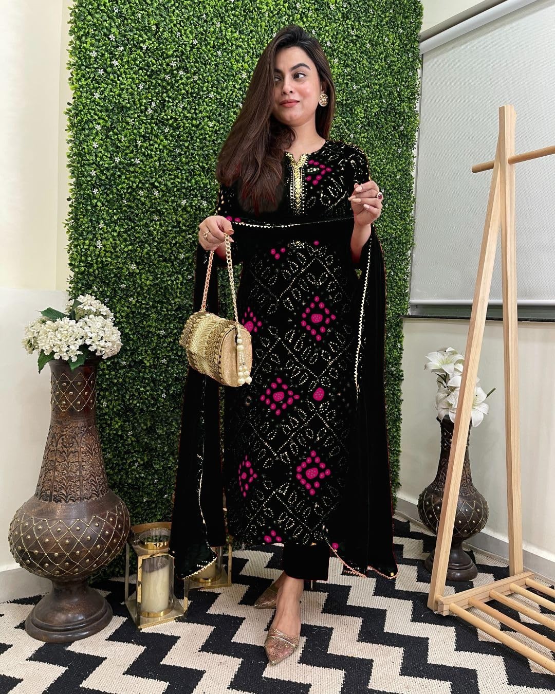 Women’s Rayon Viscose Straight Bandhej Printed Kurta with Pant & Dupatta