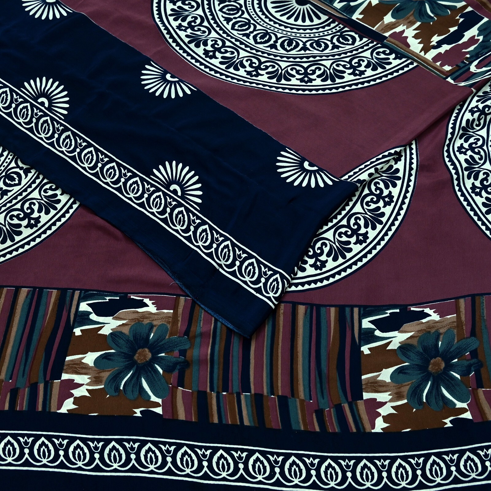 Vintage Sari Pink & Blue Moss Crepe Printed Sarees Craft Fabric 5yd Sewing Soft