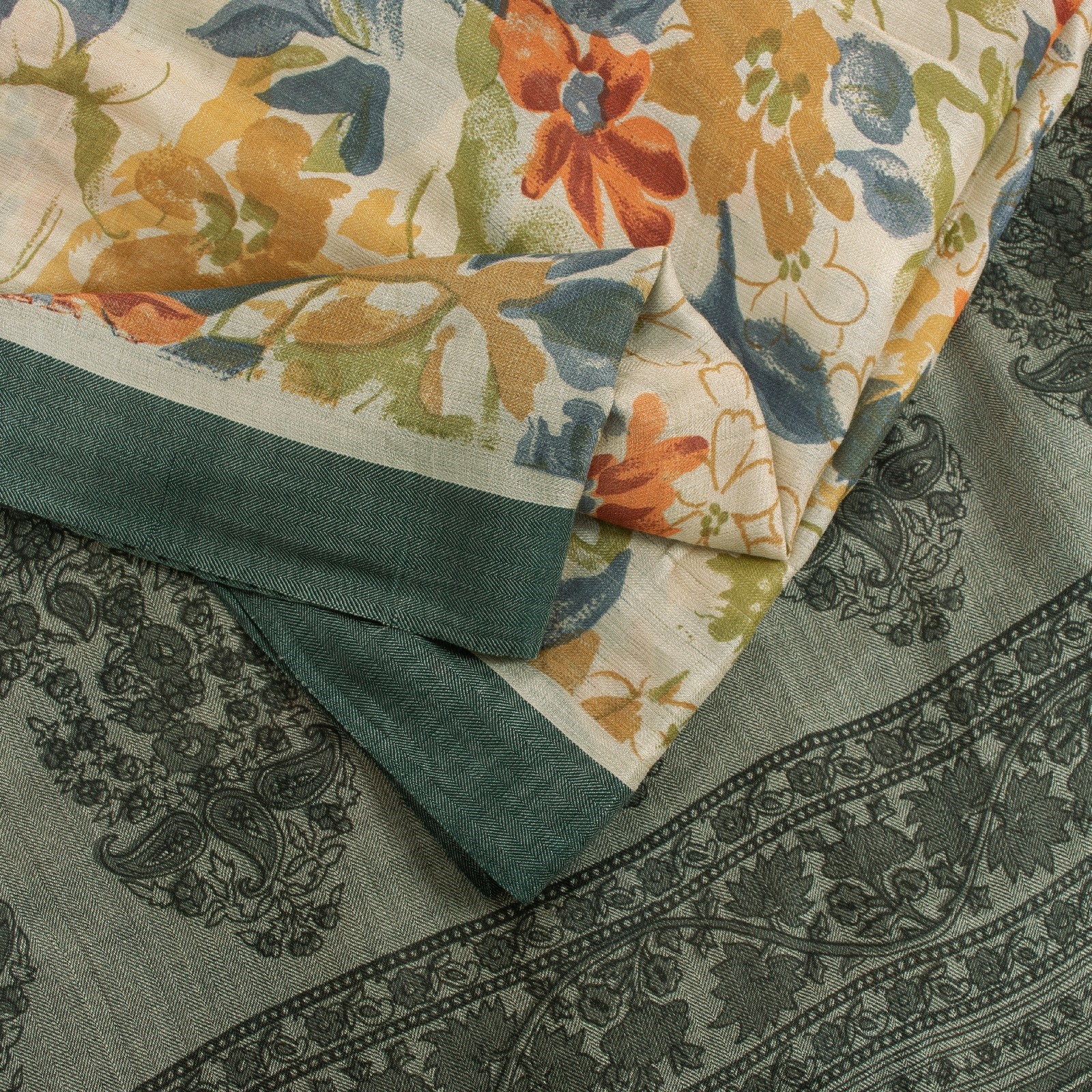 Sanskriti Vintage Ivory Sarees Pure Woolen Floral Print 6+Yd Indian Winter Sari