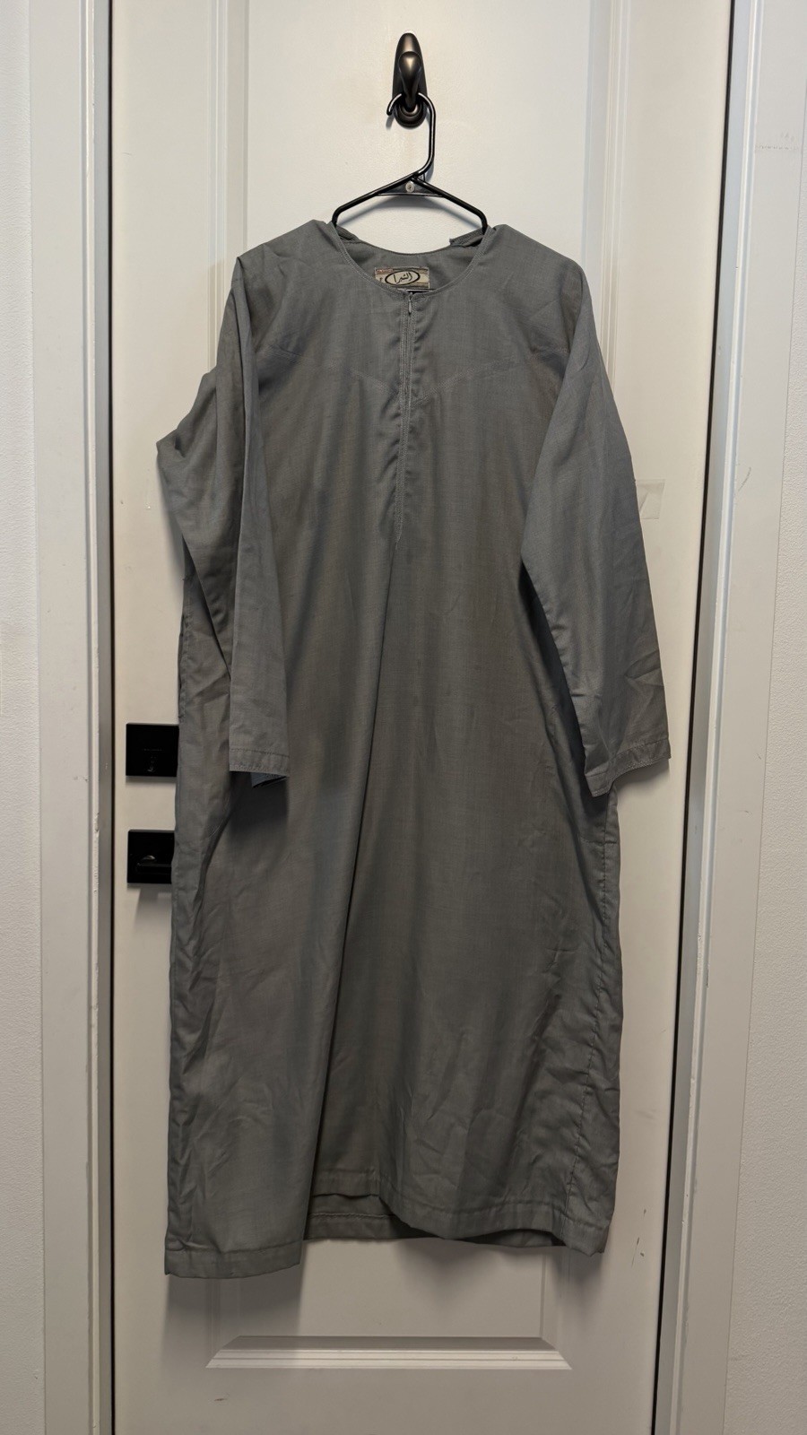 AYAAN Men’s Gray Cotton Twill Kaftan Thobe Traditional Robe, Size 50 L