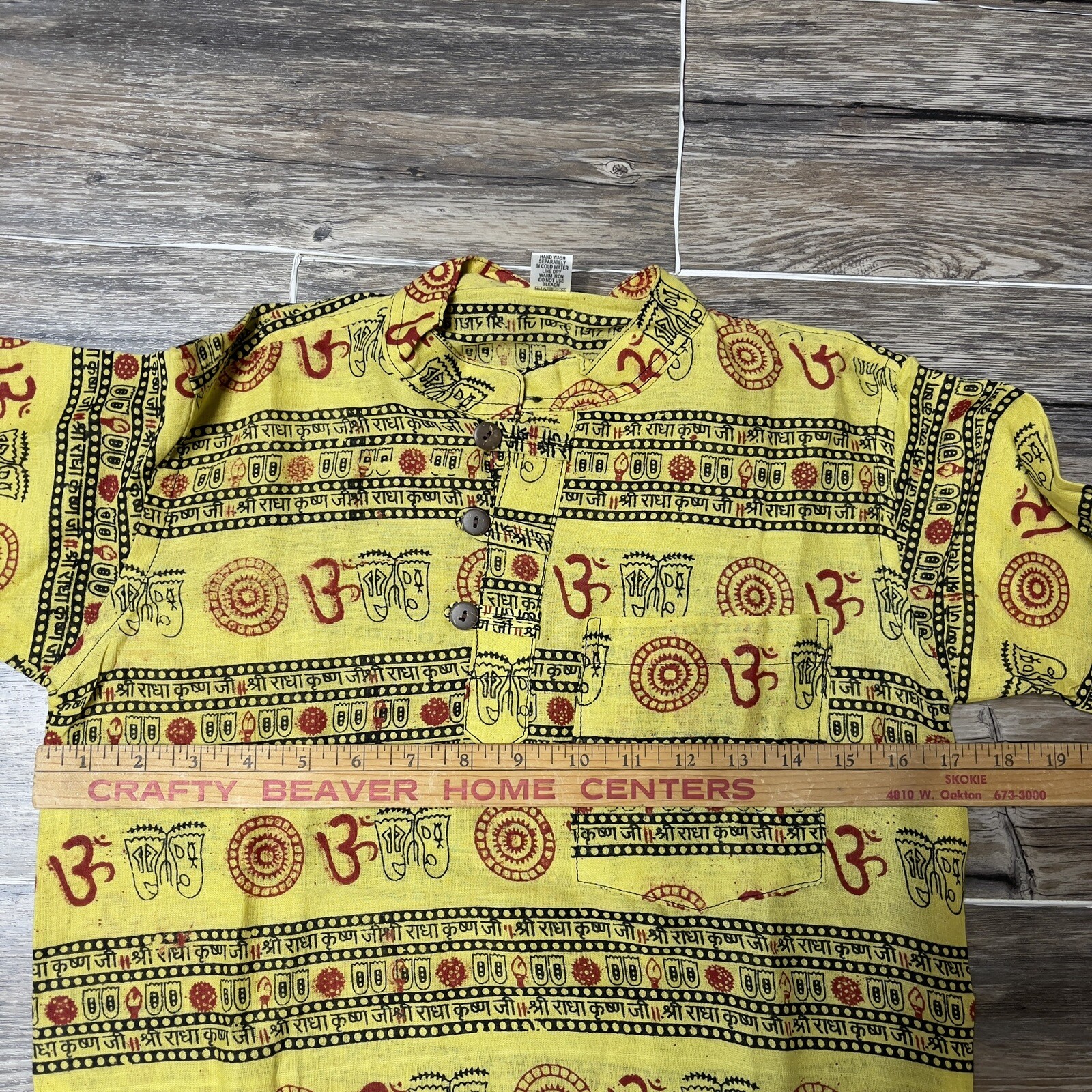 Om Krishna Full Sleeve Collarless 3 Button Shirt Yoga Hindu Print Women M NWOT