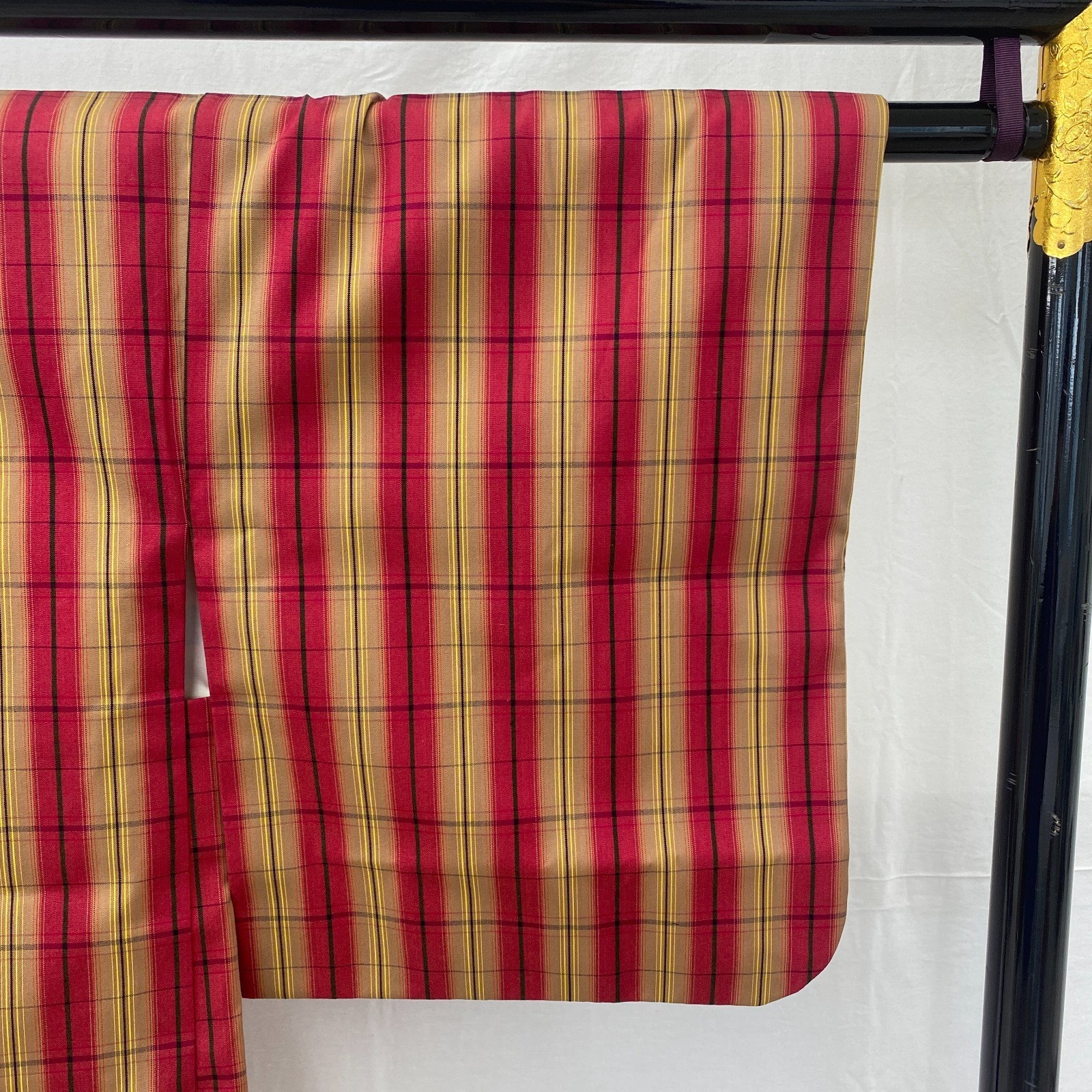 Japanese Vintage Kimono Haori Jacket Polyester Red Traditional Embroidery 30in