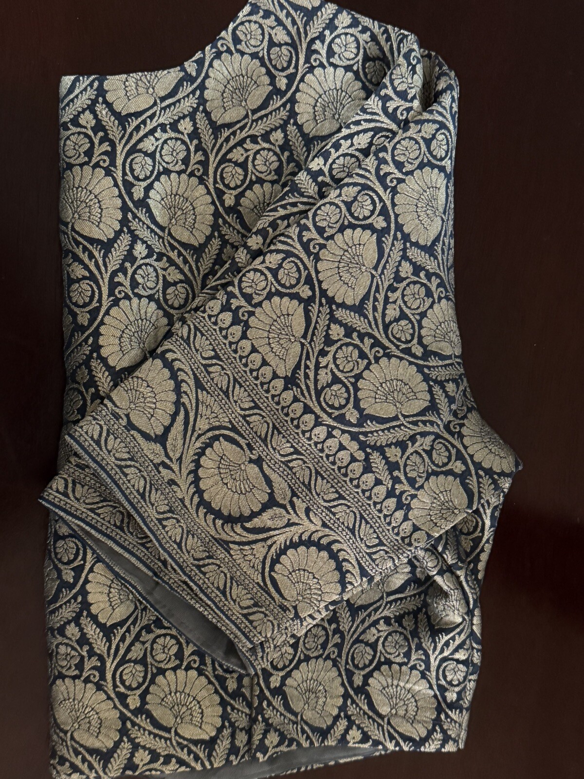 Pure Bannaras georgette Printed And Zari Boarder saree & Brocade stitched blouse
