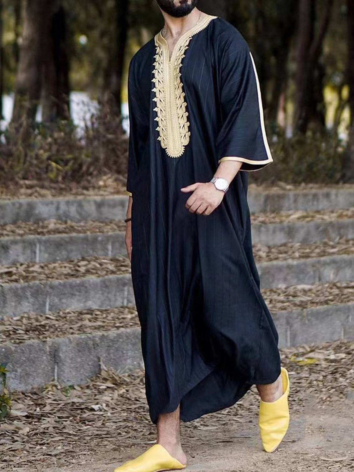 Men Long Sleeve Embroidery Muslim Clothing Saudi Jubba Arab Kaftan Thobe Dress