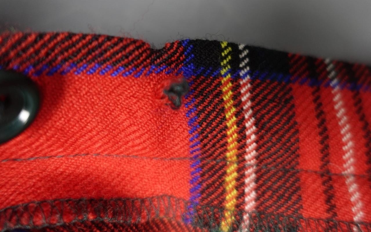 Lochcarron ~ Scotland Royal Stewart Tartan Women Sz 13 Red Plaid Wool Kilt Skirt