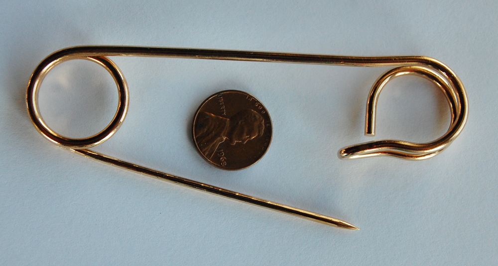 VINTAGE METAL KILT PIN HUGE SAFETY PIN PLATED BRASS 4 inches