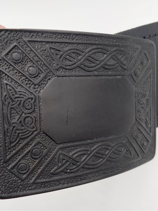 Traditional Scottish Highlander Kilt Belt Black Leather Celtic Design Size XL