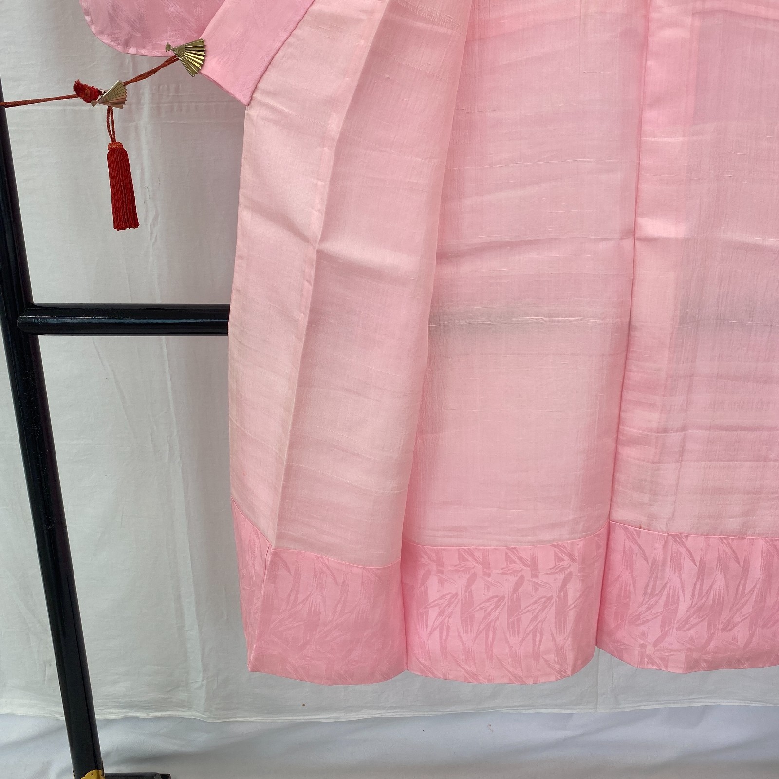 Japanese Vintage Kimono Polyester Pink No Lining Traditional Length 48 in