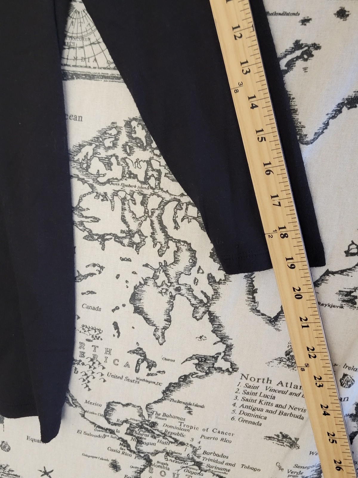 41 Hawthorn Black Long Sleeve V-Neck Top Women’s Size S Made in Vietnam