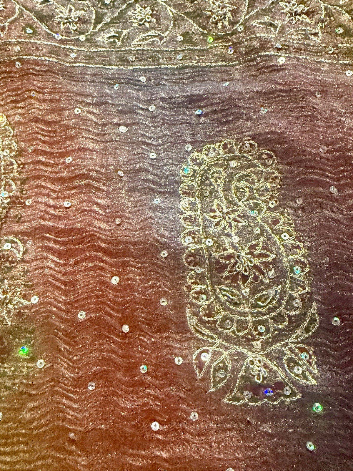 SARI CHIFFON Burgundy Embroidered Border/ Black Sequined Interior 44×200+” EUC