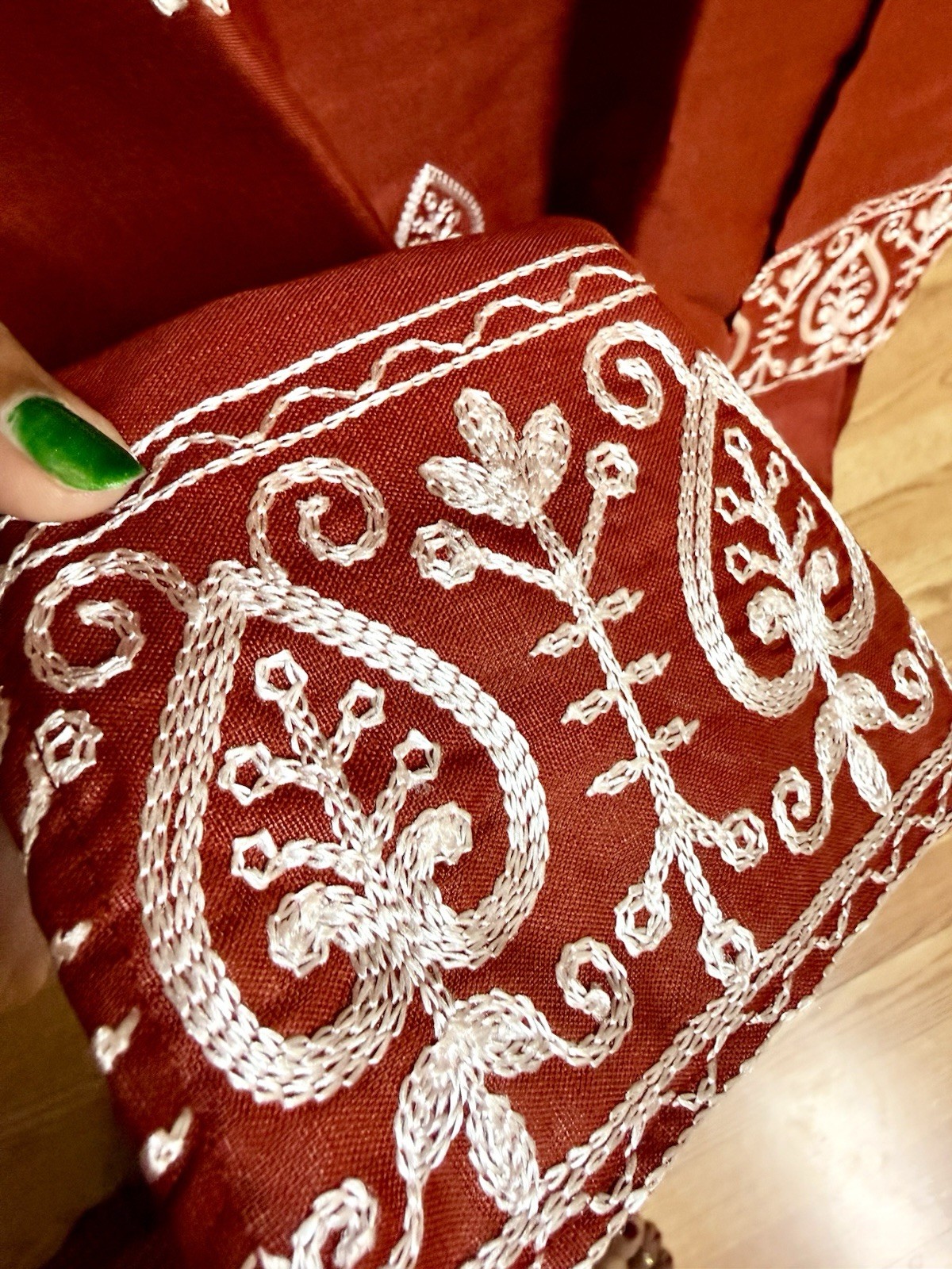 Maroon WHITE cotton embroidery NWT Men Kurta PAJAMA SET SZ 40 M/L India-USA sell