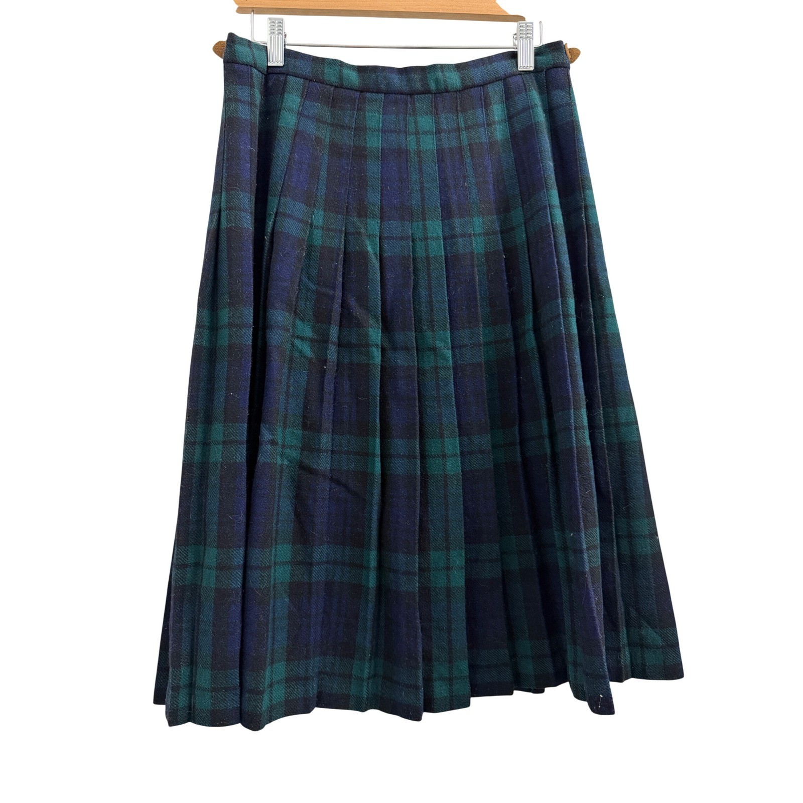 Laird-Portch of Scotland Men Black Watch Tartan Kilt 100% Wool Made in Scotland