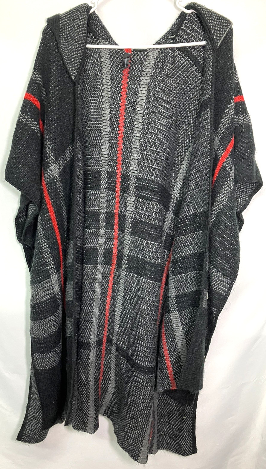 Lane Bryant Black Gray Red Acrylic Poncho