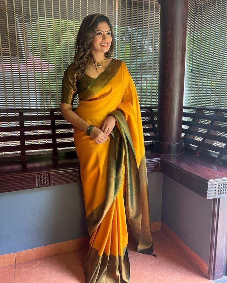 Designer Sari Soft Lichi Silk Jari Bridal Saree Blouse South Indian Party Wear