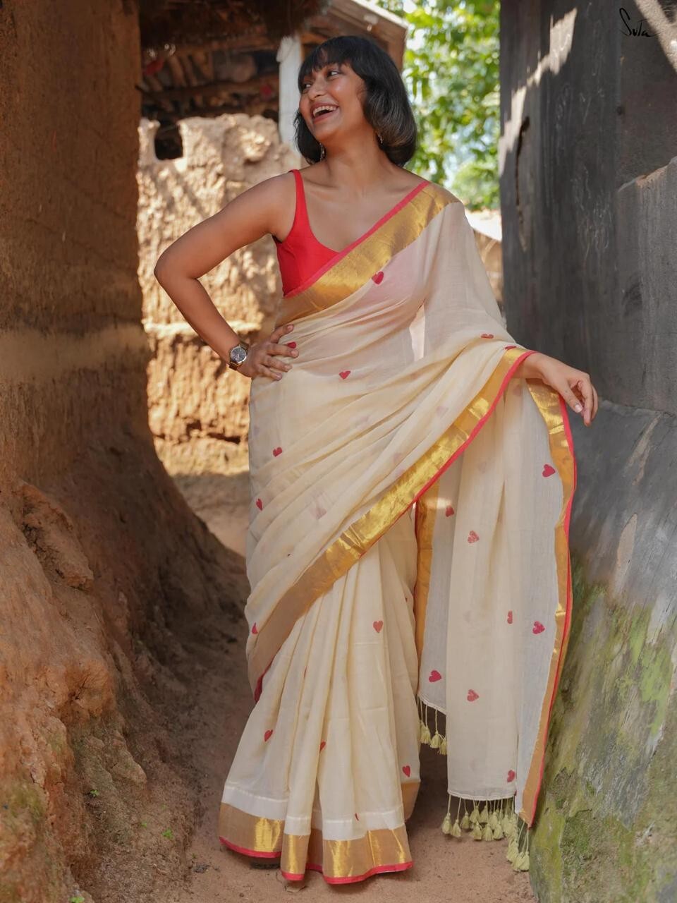 Pure Mol Cotton Super Soft Quality Hand Made Embroidary Work Exclusive Saree