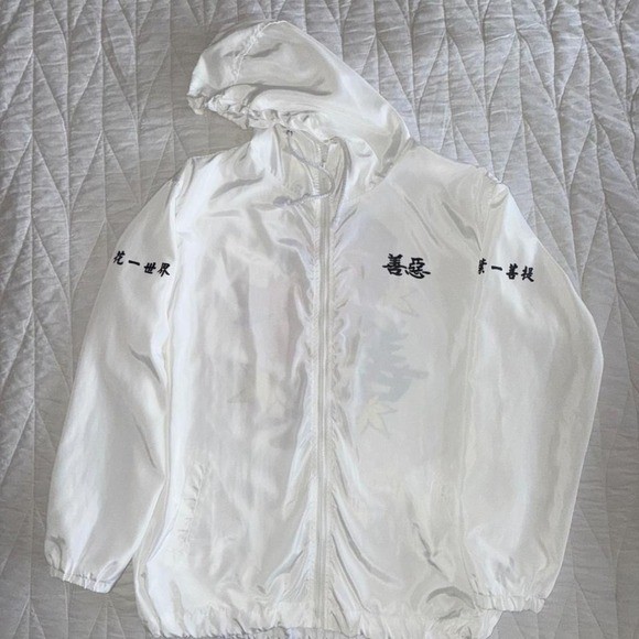 White Japanese Tengu Mask Graphic Hooded Windbreaker Jacket Kanji Streetwear