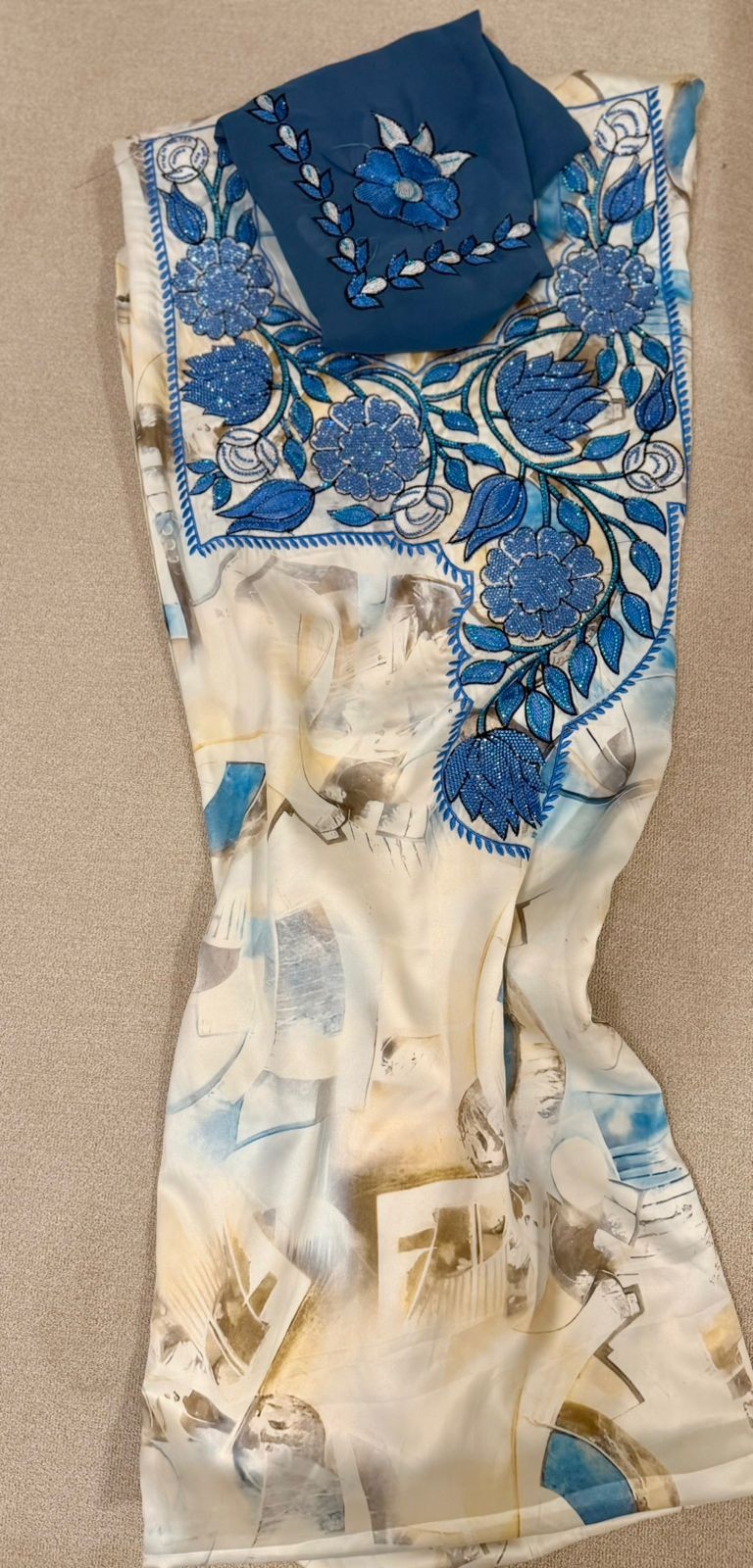 Traditional Emirati Makhwar Dress Fabric – Blue Embroidered Design