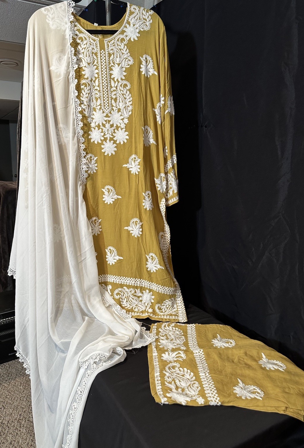Beautiful soft linen Front & back emb-3 pc suit-emb plazo, laced dupatta-$40