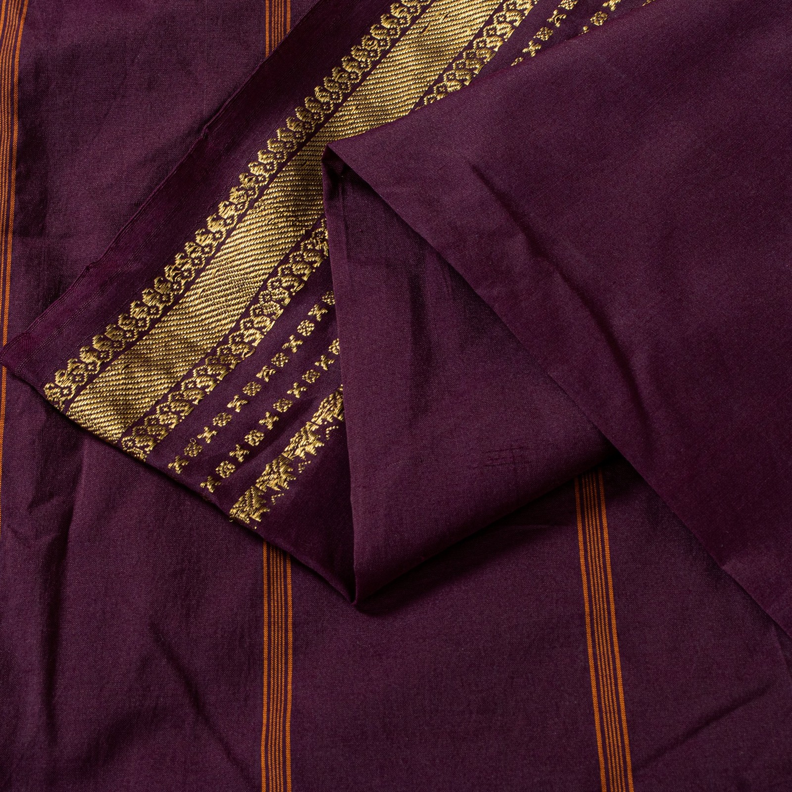 Sanskriti Vintage Purple Sari Blend Cotton Hand-Woven Sarees 6.5 Yd Craft Fabric