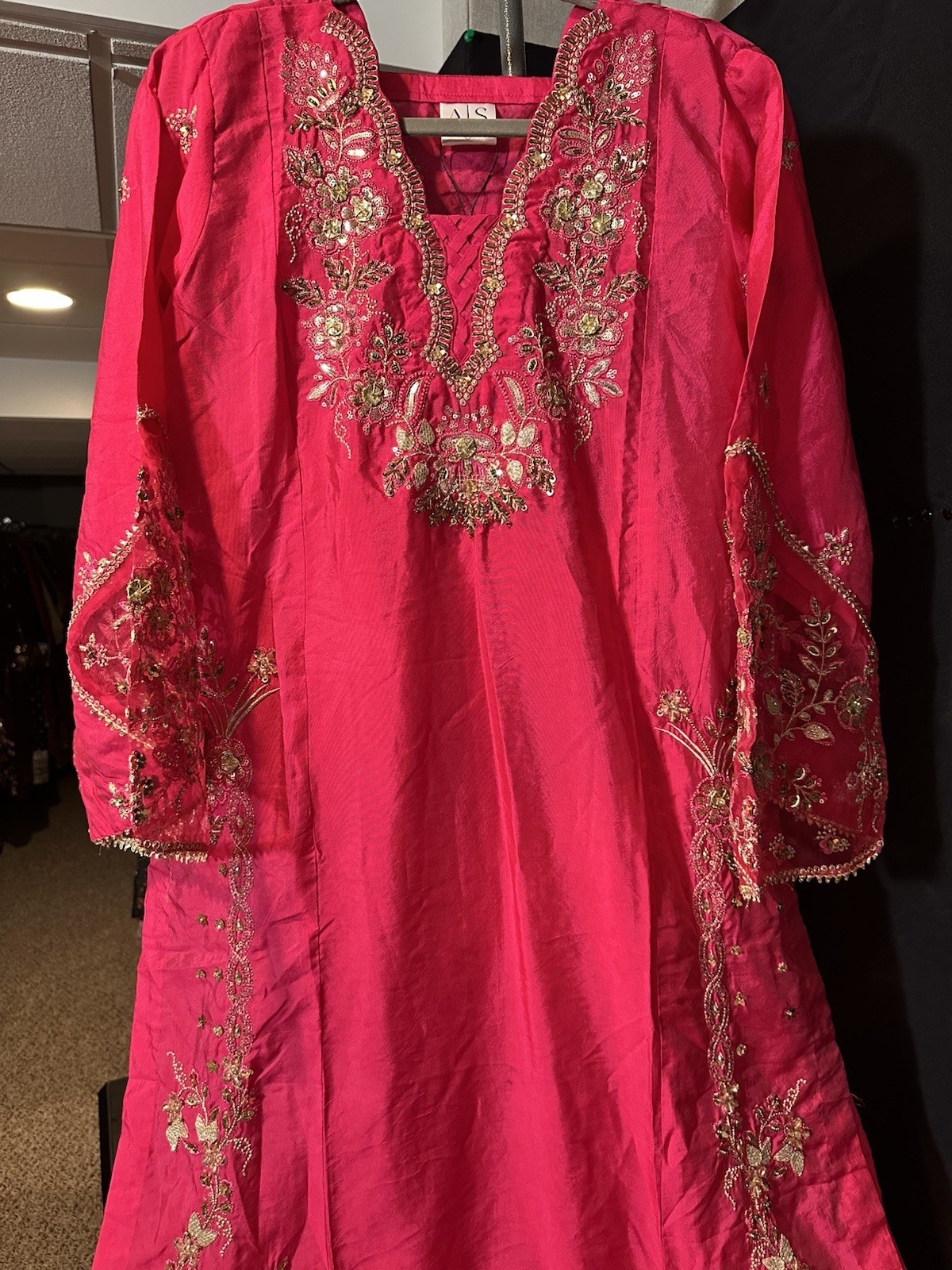 ASIAN STITCH ZARQUN BRAND – Emb Raw Silk Front & Back Emb, Net Lux Dupatta – $75