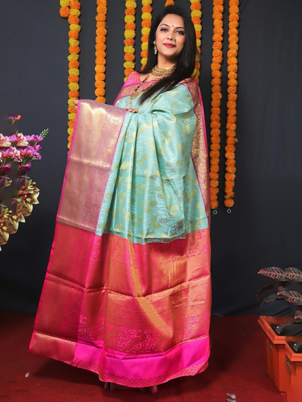 Woven Kanjivaram Jacquard, Pure Silk Saree (Light Blue)