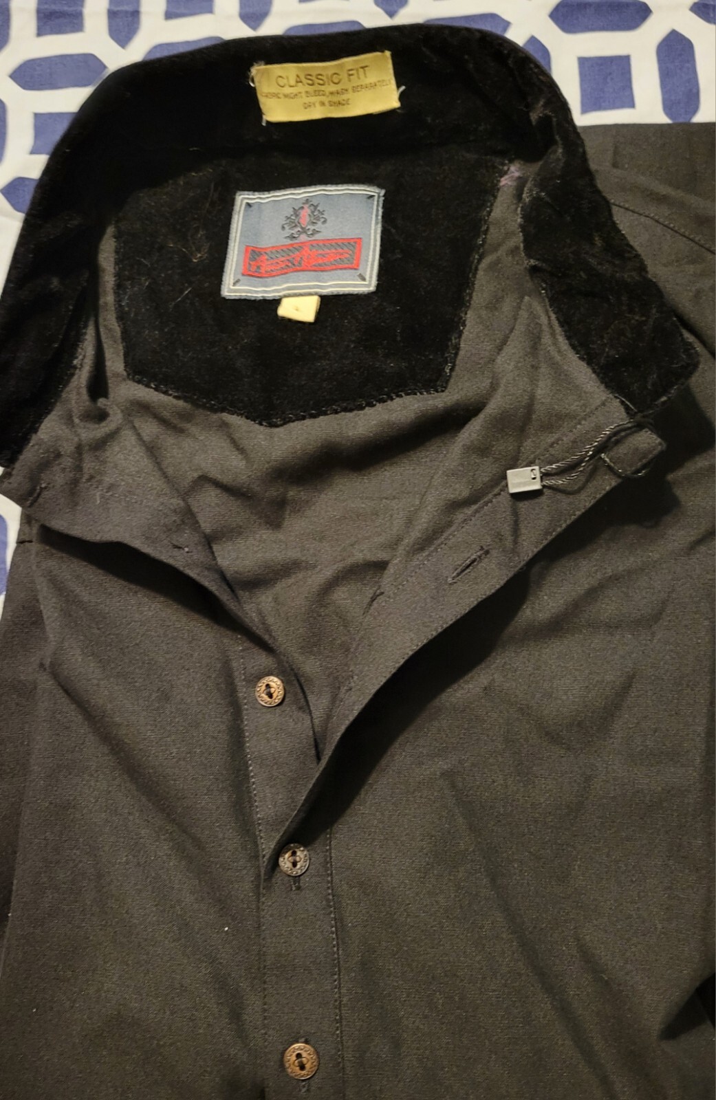 Pakistani Kurta Pajama Men’s Stitched from Amir Adnan Size: Large