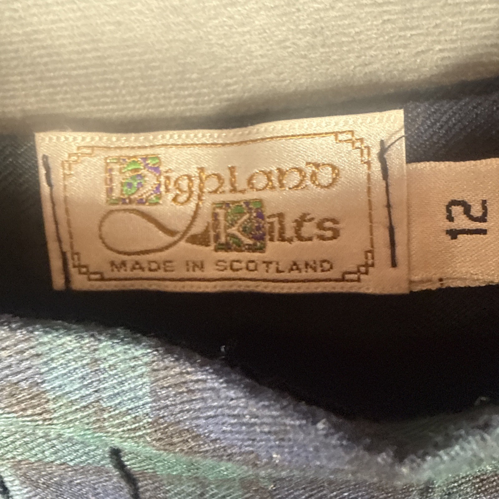 Highland Kilts Black Watch Tartan Wrap Skirt Kilt Made In Scotland Size 12